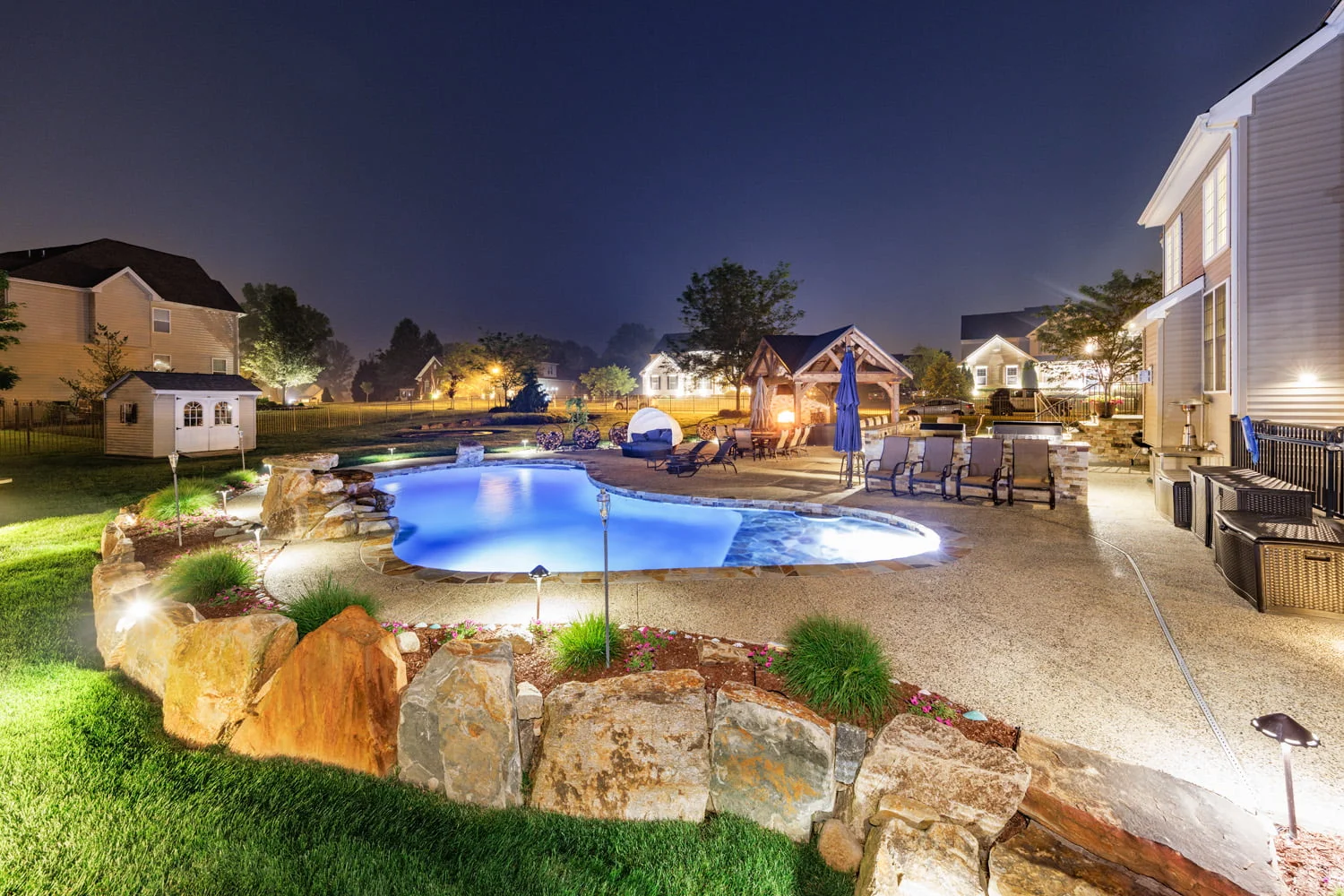 Paver patio and outdoor living space near Smyrna, Delaware