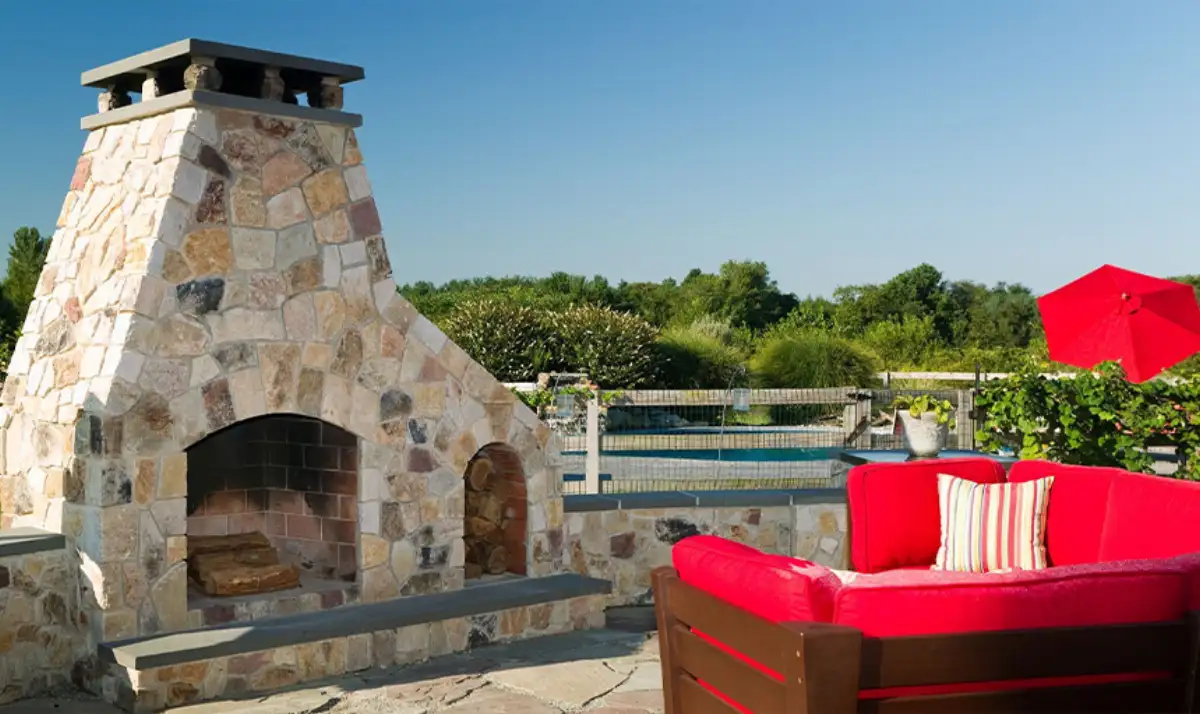 Land project — custom hardscape with retaining wall and walkway